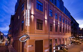 Opera Garden Hotel & Apartments